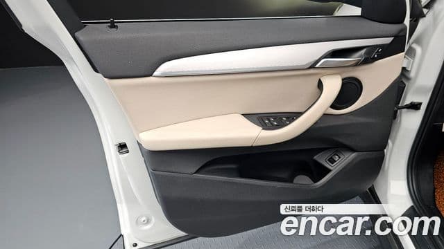 BMW X1 2020 — Şəkil 24/30