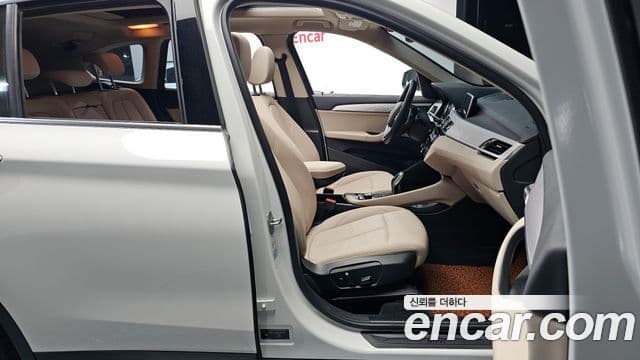BMW X1 2020 — Şəkil 4/30