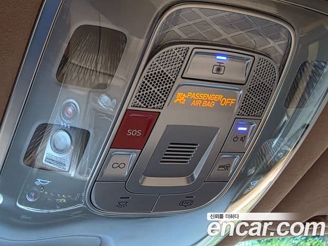 Genesis GV80 2021 — Şəkil 12/17
