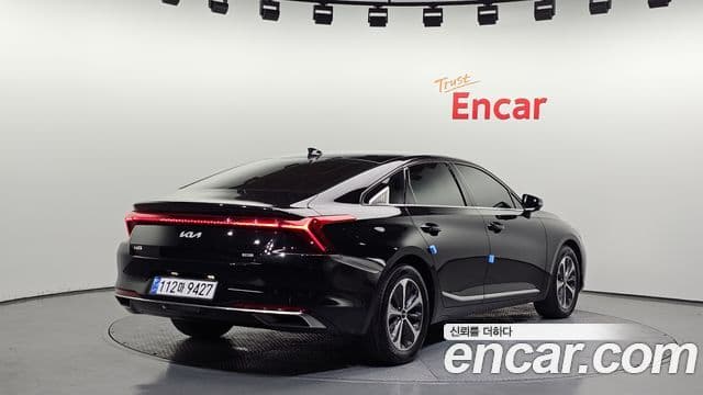 Kia K8 2022 — ფოტო 1/20