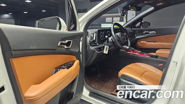 Kia Sportage 2023 — Фото 10/20