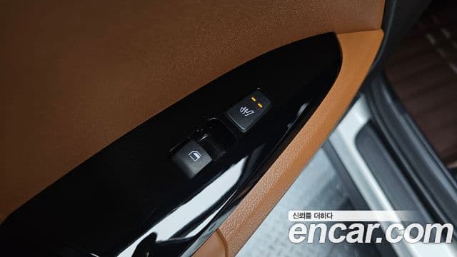 Kia Sportage 2023 — Фото 18/20