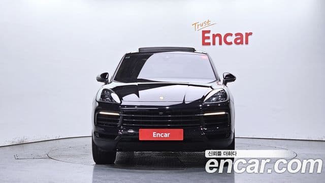 Porsche Cayenne 2020 — ფოტო 3/20