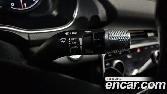 Genesis GV80 2020 — Photo 12/37