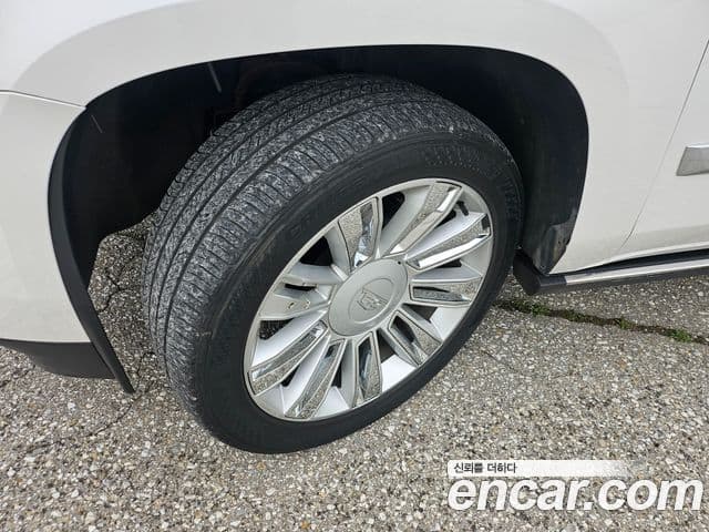 Cadillac Escalade 2018 — Photo 5/20