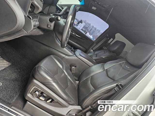 Cadillac Escalade 2018 — Photo 10/20