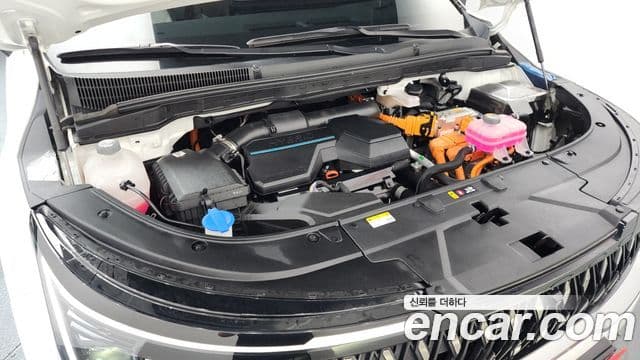 Kia Carnival 2024 — ფოტო 6/20