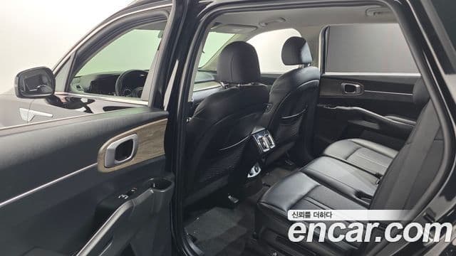 Kia Sorento 2020 — фото 17 из 20