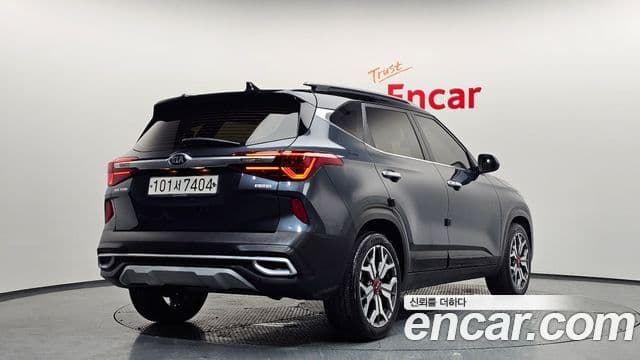 Kia Seltos 2019 — ფოტო 2/20