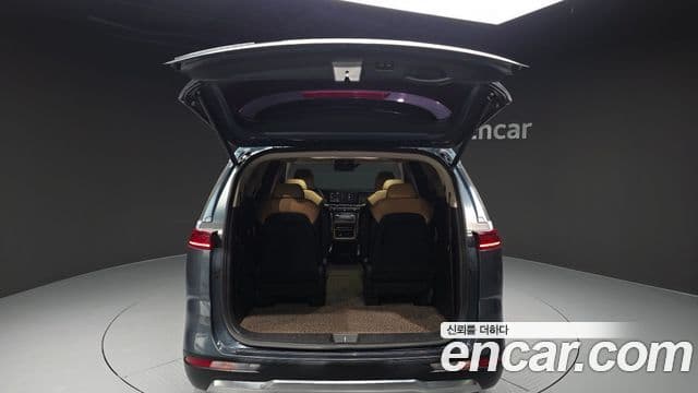 Kia Carnival 2020 — Фото 20/20