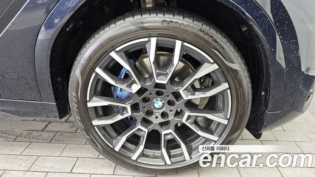 BMW X6 2024 — Photo 30/34