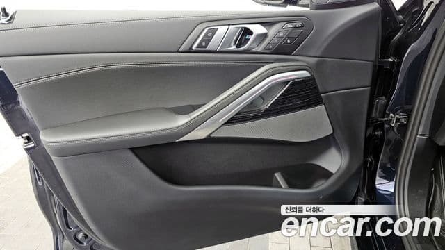 BMW X6 2024 — Photo 31/34