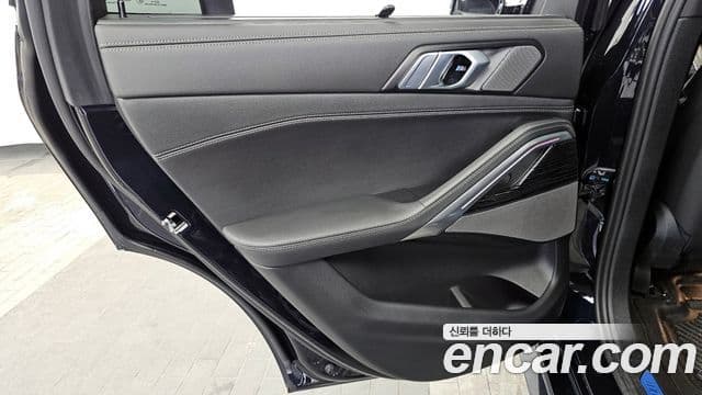 BMW X6 2024 — Photo 21/34