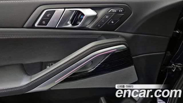 BMW X6 2024 — Photo 29/34