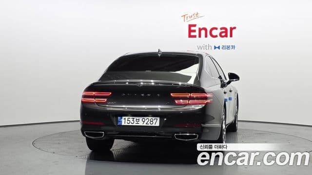 Genesis Electrified G80 2023 — ფოტო 4/20