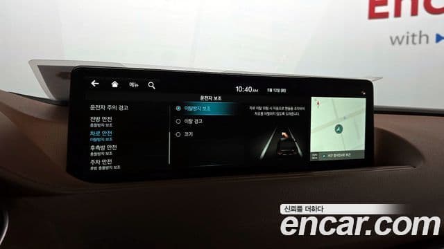 Genesis Electrified G80 2023 — ფოტო 18/20