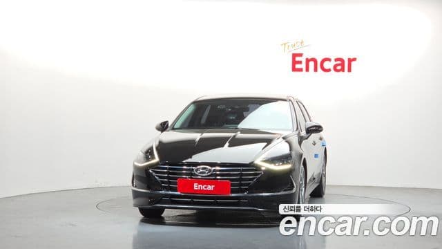 Hyundai Sonata 2019 — Фото 3/20