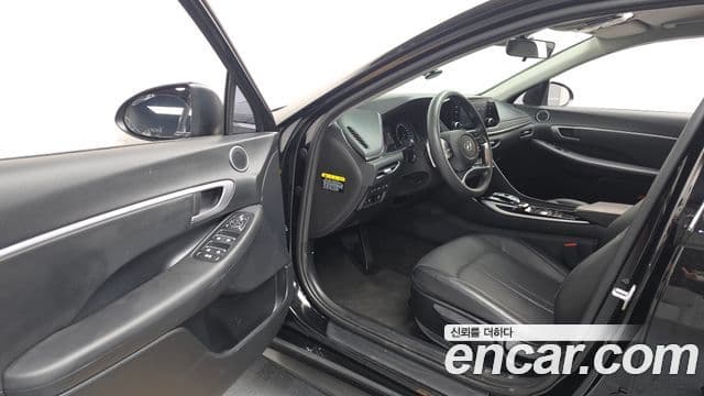 Hyundai Sonata 2019 — Фото 10/20