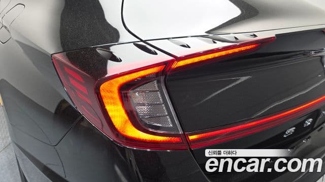 Hyundai Sonata Hybrid 2019 — Şəkil 10/30