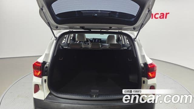 Kia Seltos 2022 — Şəkil 20/20