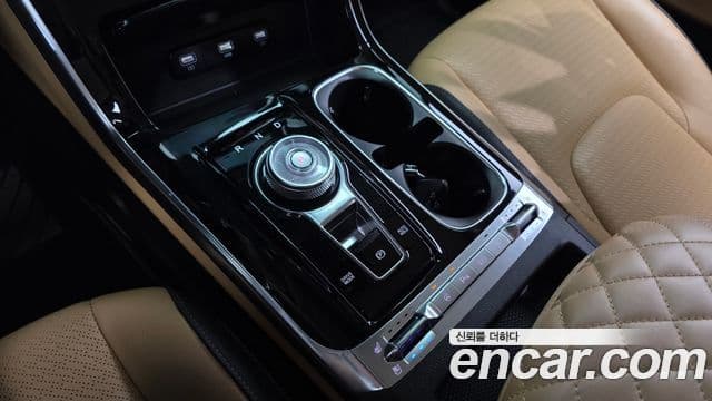 Kia Carnival 2022 — Şəkil 9/20