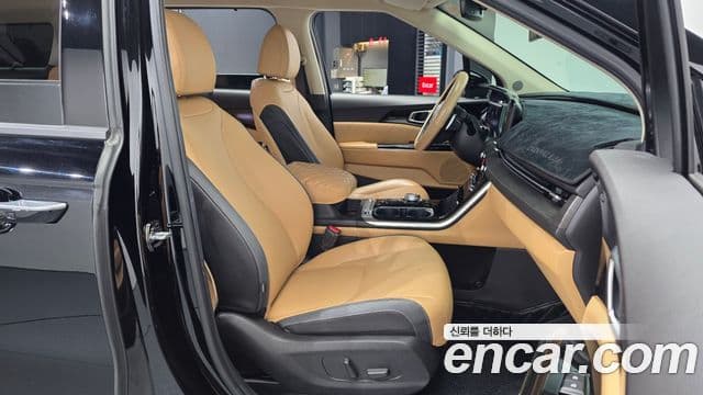 Kia Carnival 2022 — Şəkil 11/20