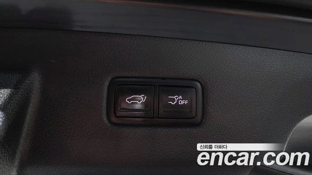 Kia Carnival 2022 — Photo 30/35