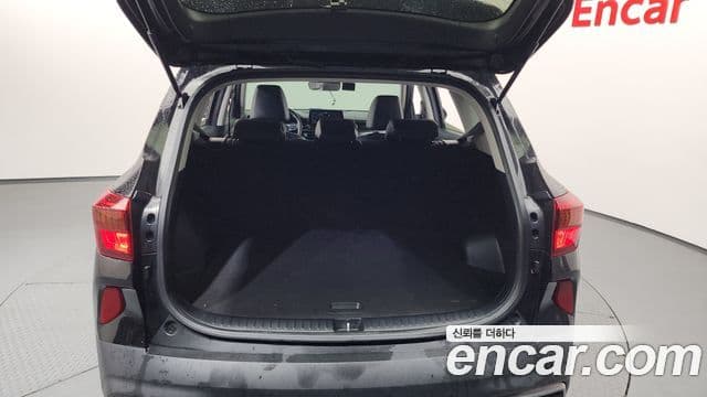 Kia Seltos 2021 — Şəkil 18/20