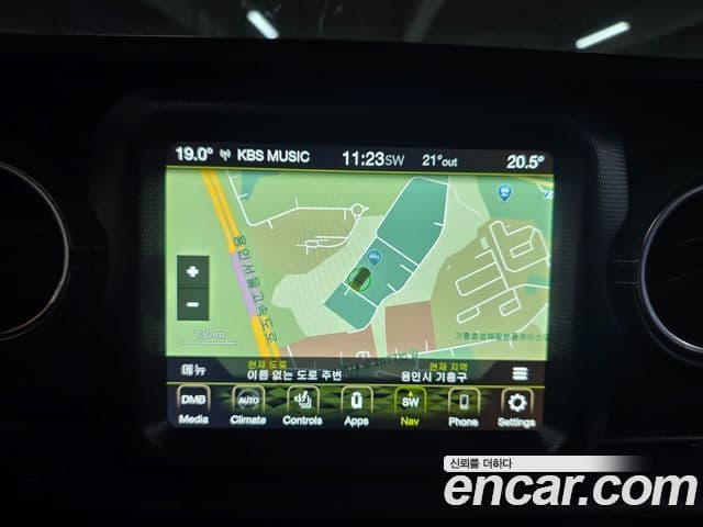 Jeep Wrangler 2023 — Şəkil 4/20