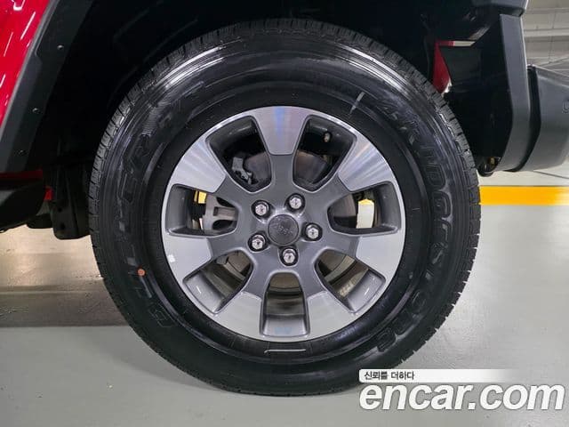 Jeep Wrangler 2023 — Şəkil 5/20