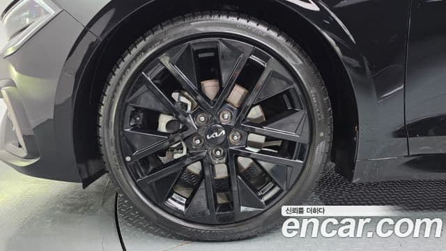 Kia K5 2024 — ფოტო 4/20