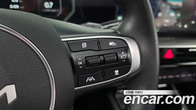 Kia K5 2024 — ფოტო 15/20