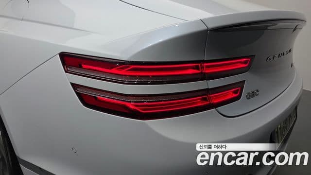 Genesis G80 2020 — Şəkil 21/37