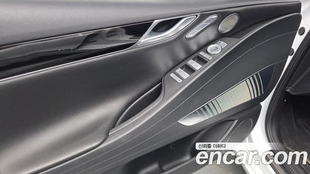 Genesis G80 2020 — Şəkil 30/37