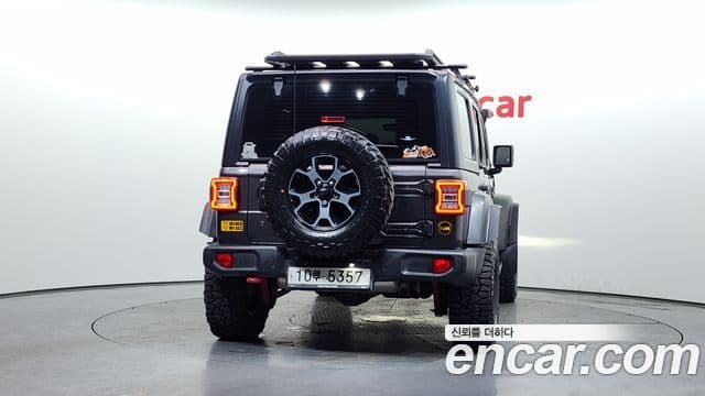 Jeep Wrangler 2018 — Фото 4/20