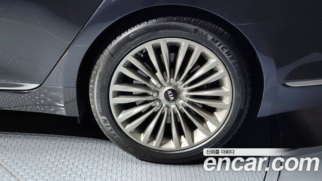 Kia The K9 2020 — ფოტო 30/36