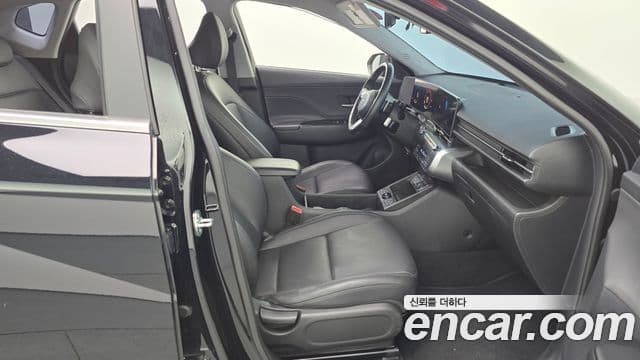 Hyundai Kona Hybrid 2023 — Photo 26/33
