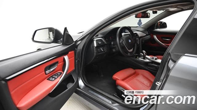 BMW 4 Series 2020 — ფოტო 8/20