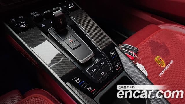 Porsche 911 2021 — Şəkil 9/20