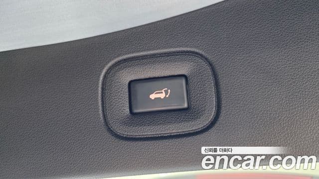 Renault Samsung QM6 2022 — Photo 19/36