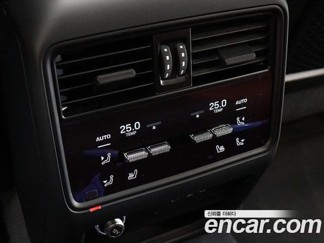 Porsche Cayenne 2025 — ფოტო 12/20