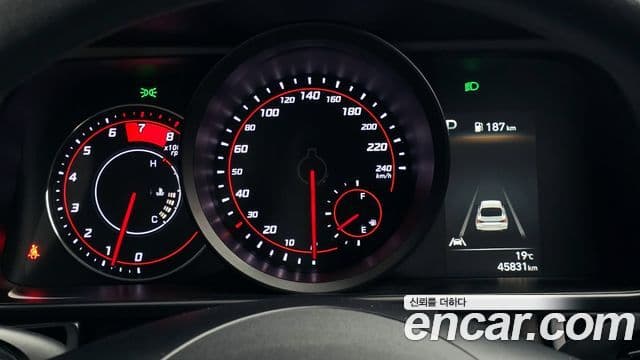 Hyundai Avante 2022 — Фото 8/20
