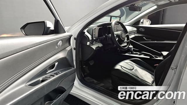 Hyundai Avante 2022 — Фото 10/20