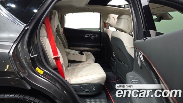 Genesis GV80 Coupe 2024 — фото 11 из 20