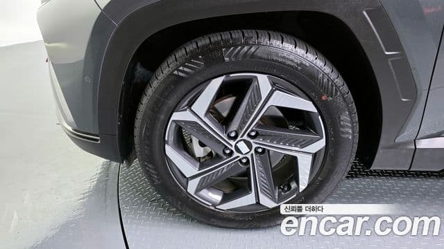 Hyundai The New Tucson 2023 — ფოტო 5/20