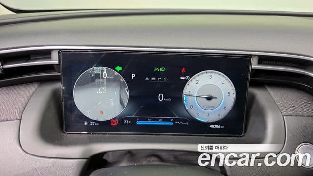 Hyundai The New Tucson 2023 — ფოტო 8/20