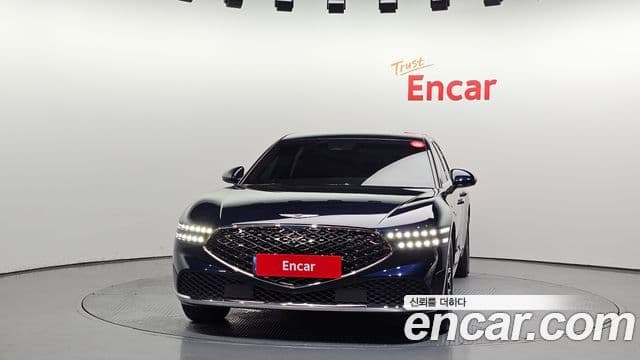 Genesis G90 2023 — Şəkil 2/20