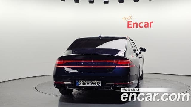 Genesis G90 2023 — Şəkil 3/20