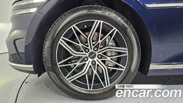Genesis G90 2023 — Şəkil 4/20