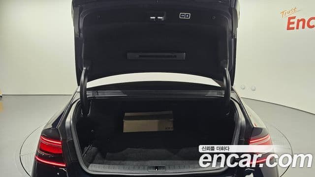 Genesis G90 2023 — Şəkil 16/20